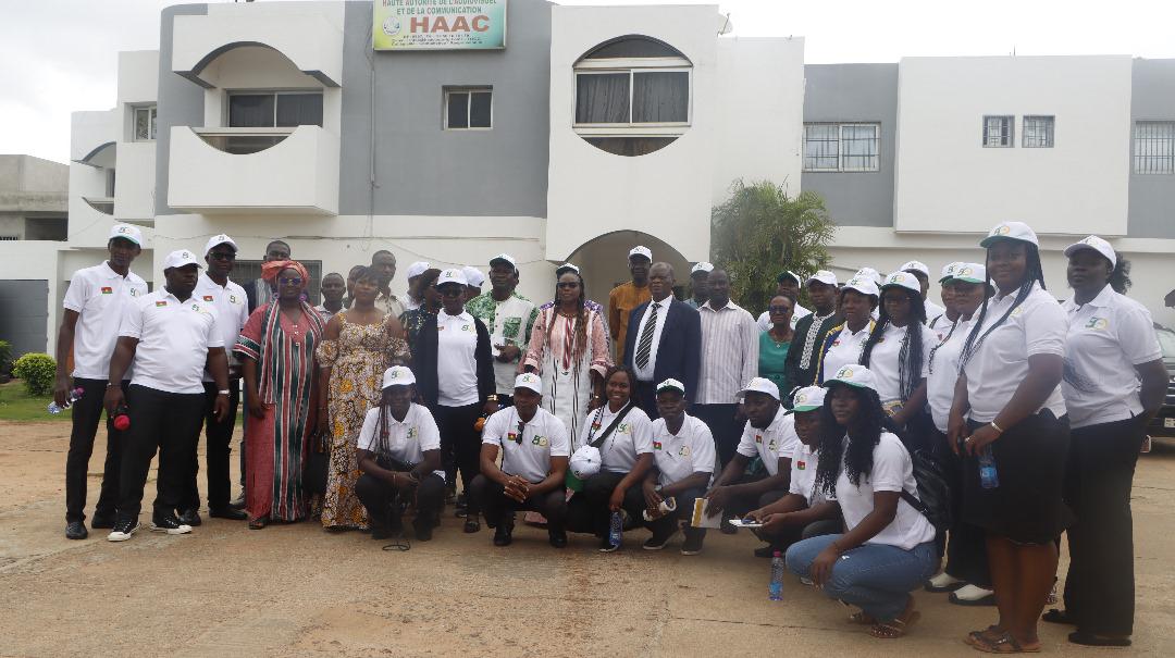 des étudiants de l’ISTIC à la HAAC à Lomé le 22 juillet 2025
